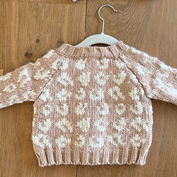 NWT The Blueberry Hill Cheetah Print Cardigan - Picture 5 of 5